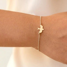 Load image into Gallery viewer, World Map Bracelets For Women Travel Jewellery Rose Gold Chain Friendship Sister Gifts Globe Bracelet Femme BFF